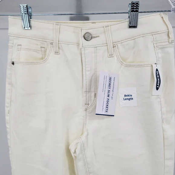 Old Navy Rockstar Super Skinny Jean, Size 6 - Picture 2 of 11